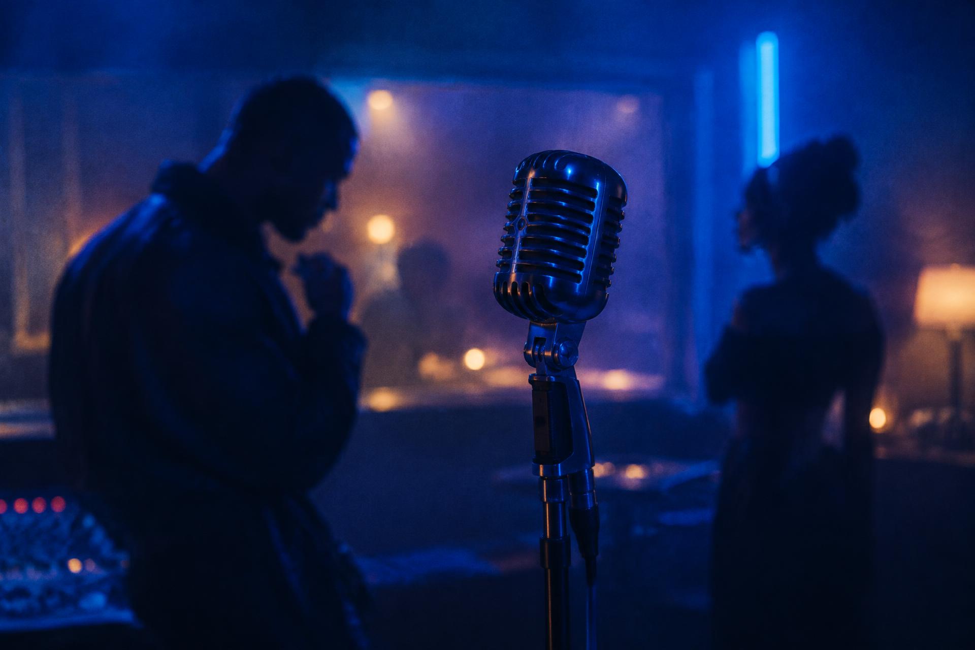 6LACK et Odeal unissent leurs voix sur « On Me »